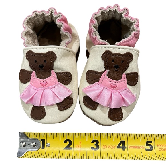 🧸 Robeez Soft Soles Baby Shoes | Size 0-6 Months | Girls | Ballerina Bear Cream - Picture 10 of 10